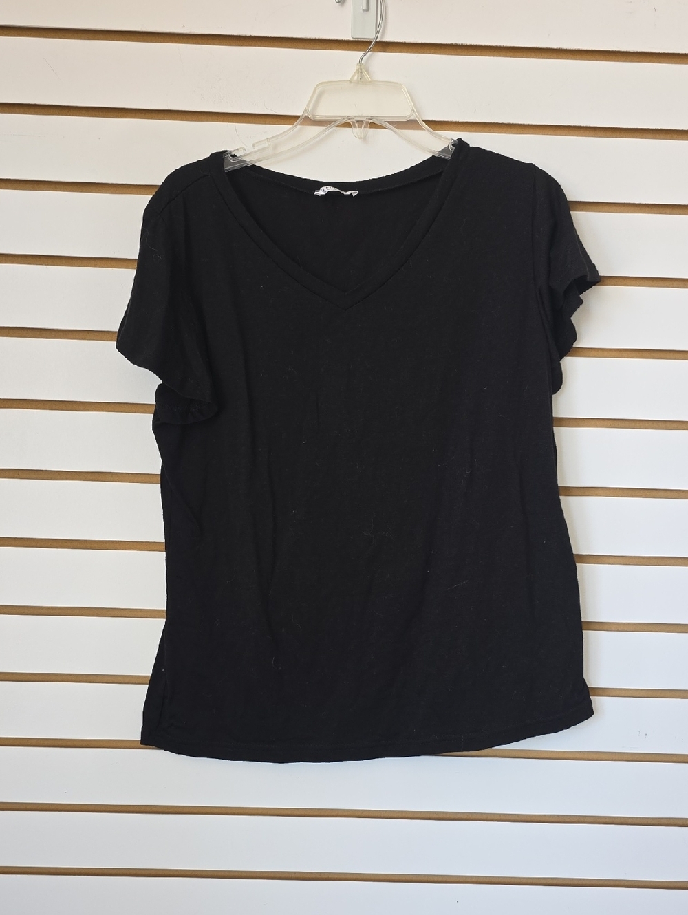 Black V-Neck Flutter Sleeve Tee Med